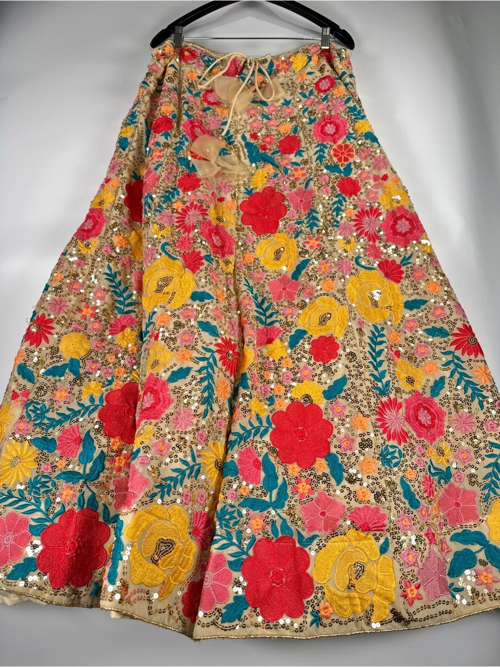 Lehenga Maxi Skirt Floral Embroidered Sequin Beige Multi Adjustable Tie Up Waist - Picture 3 of 14